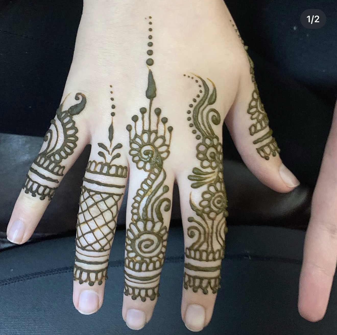 Heenna Hand